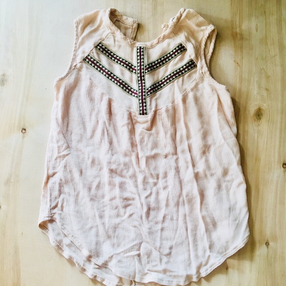 Elodie Tops - NWOT- ELODIE LINEN BOHEMIAN TOP